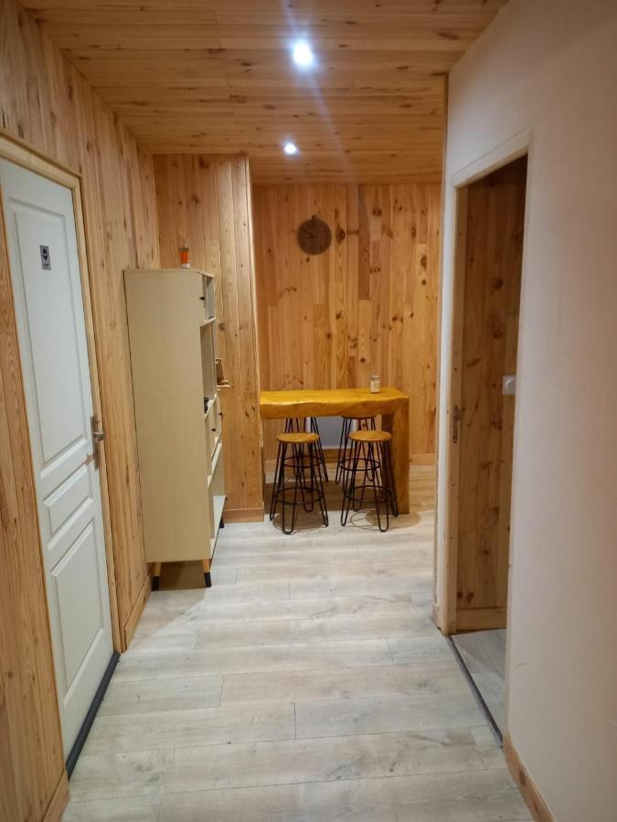 Gite L'Enclos O Rendez-Vous Roquefeuil-Pays De Sault- Avec Jardin Exterior photo